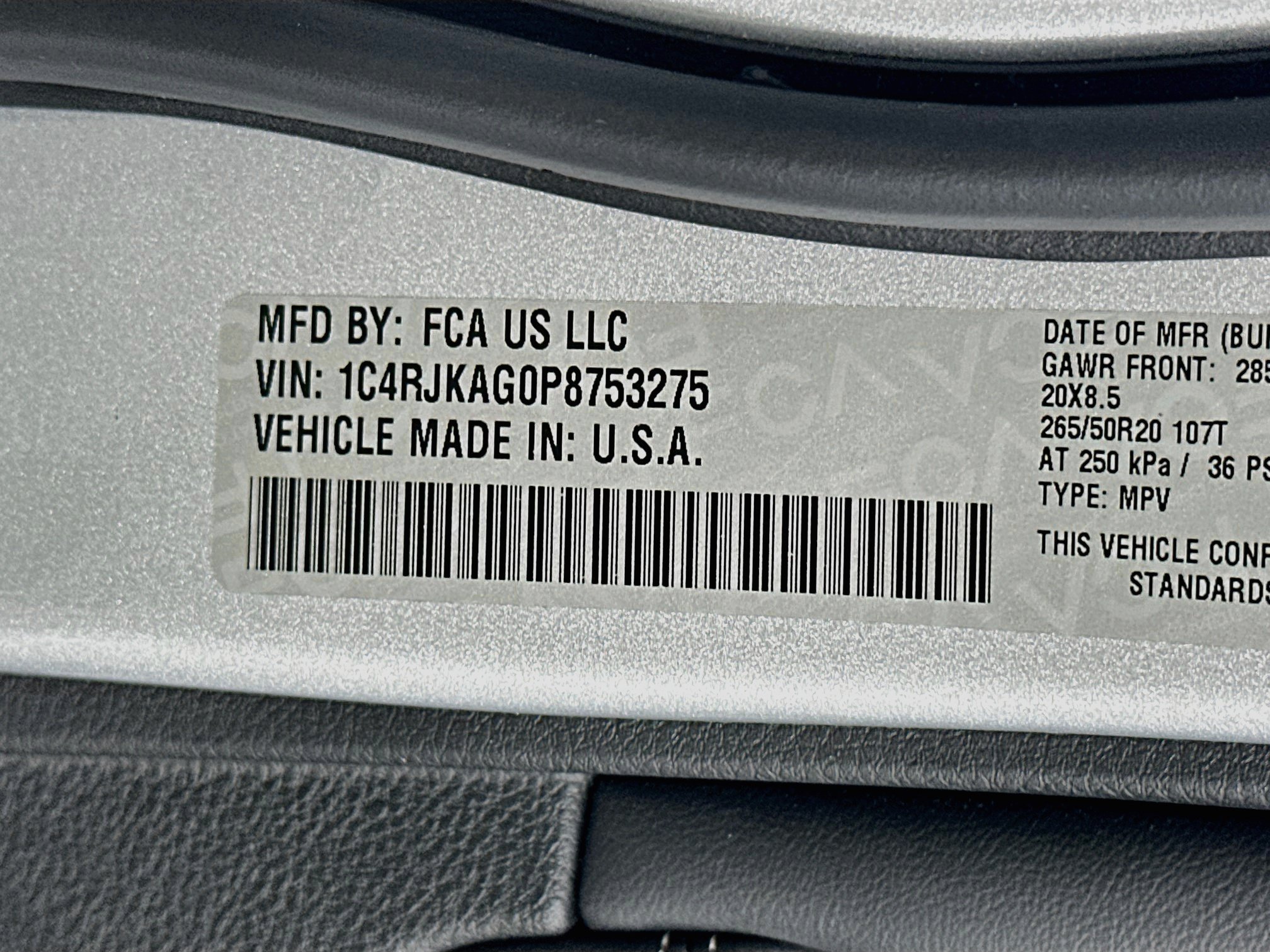 Used 2023 Jeep Grand Cherokee L Laredo AWD/4WD image 33