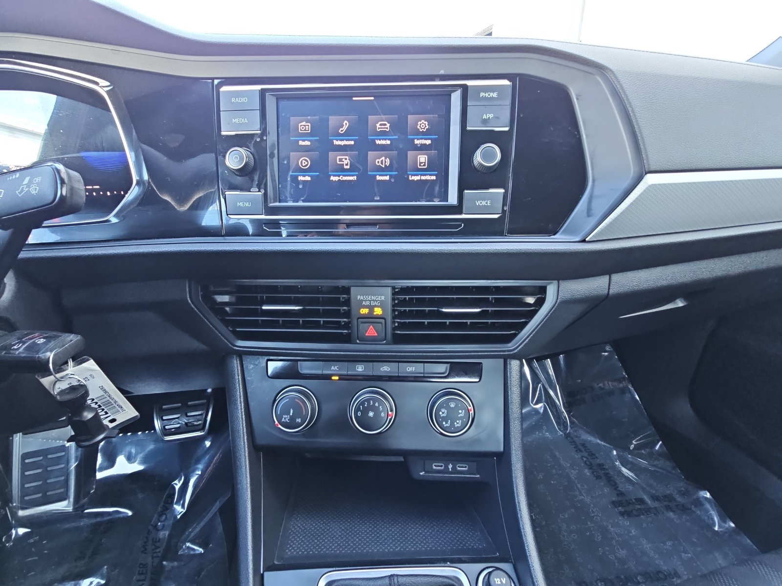 Used 2023 Volkswagen Jetta Sport FWD image 19