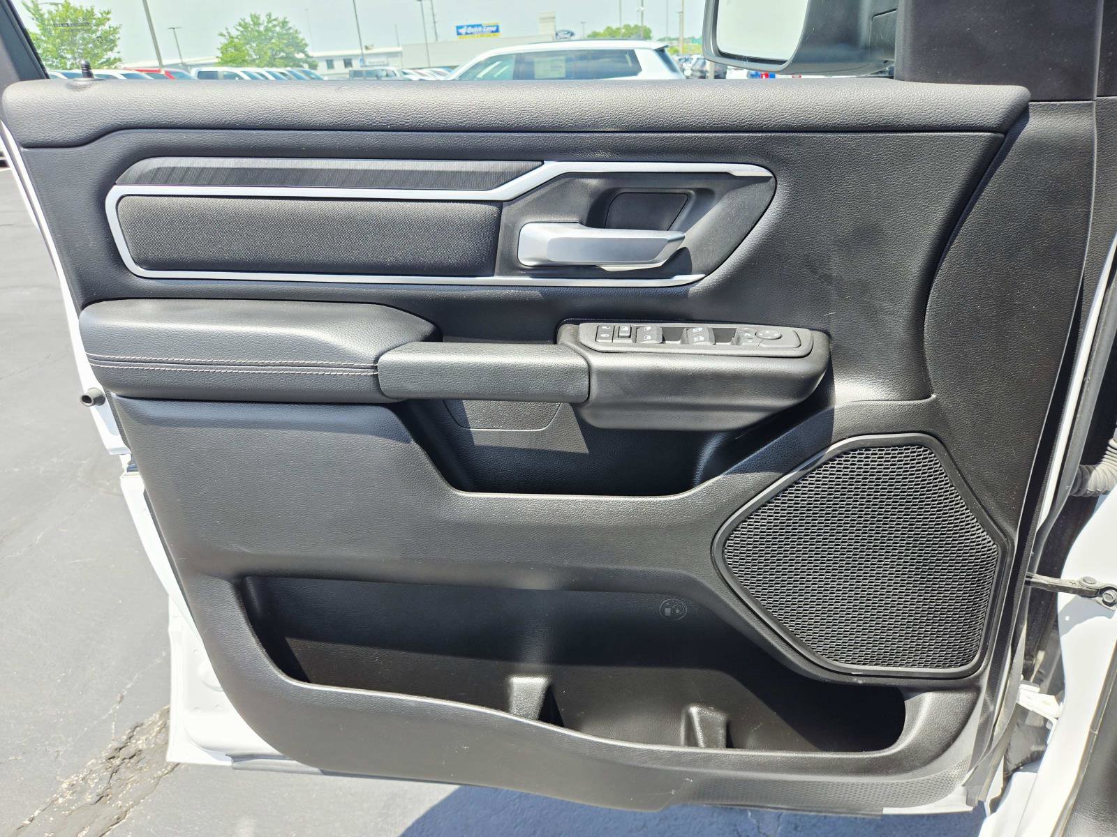 Used 2025 RAM 1500 Big Horn AWD/4WD image 37