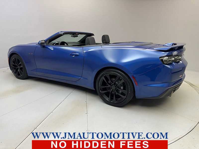 Used 2023 Chevrolet Camaro LT w/ RS Package image 3