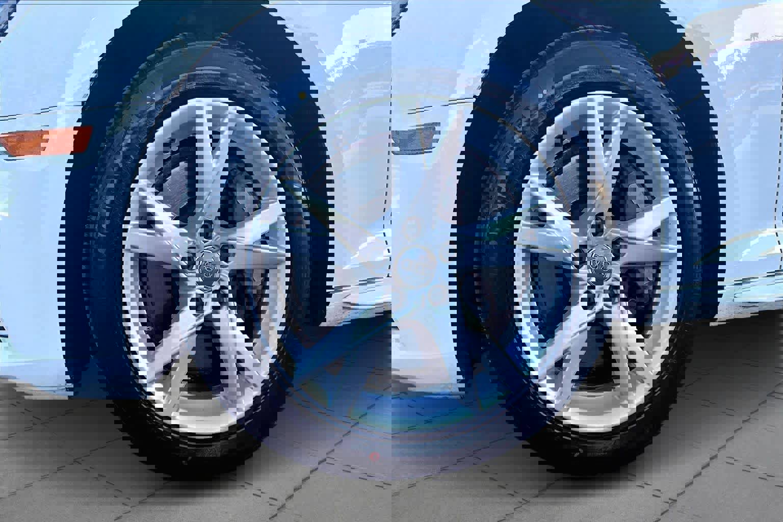 Used 2018 Audi A4 2.0T Premium image 10