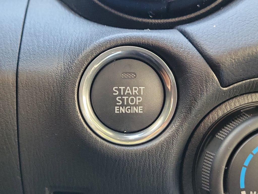 New 2026 MAZDA MX-5 Miata Club w/ Interior Package RWD image 24