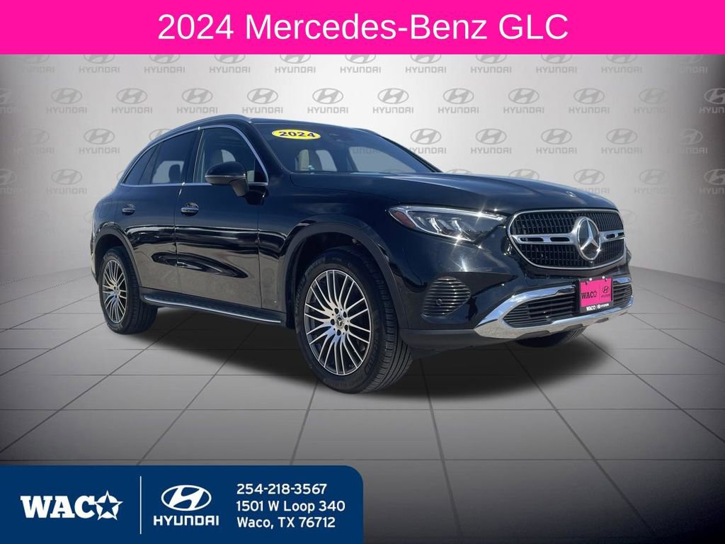Used 2024 Mercedes-Benz GLC 300 4MATIC image 2