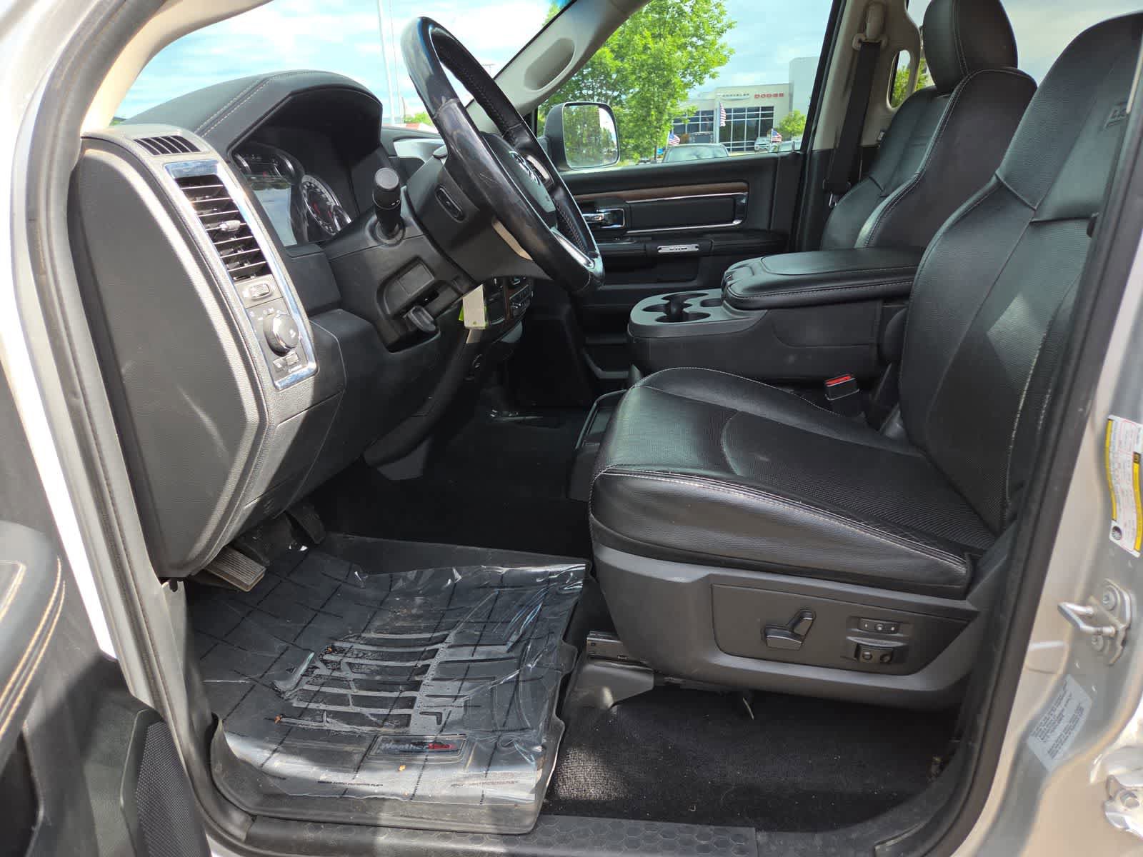 Used 2016 RAM 2500 Laramie AWD/4WD image 19