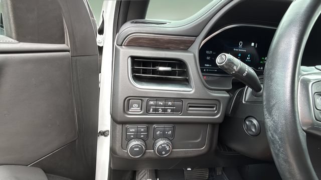 Used 2024 Chevrolet Suburban Z71 w/ Luxury Package AWD/4WD image 22