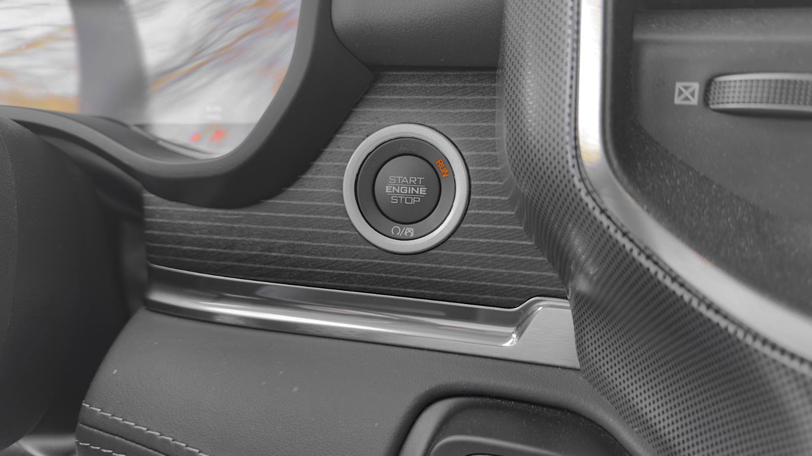 Used 2024 RAM 1500 Limited image 16