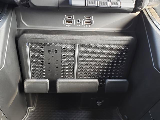 New 2026 RAM 1500 Laramie w/ Bed Utility Group image 10