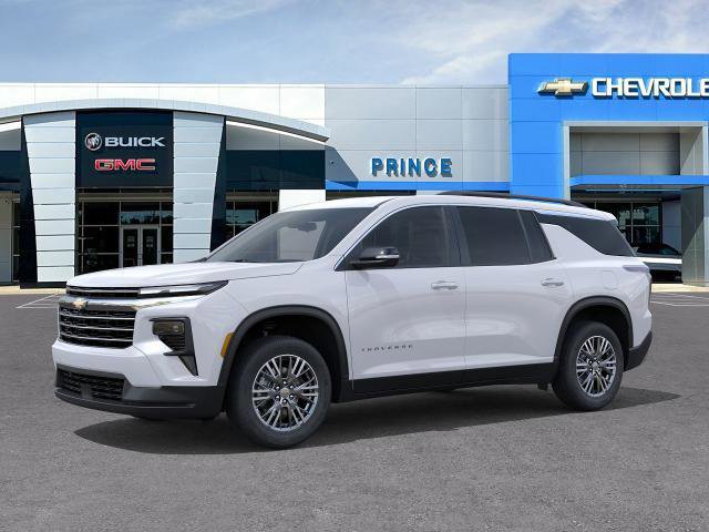 New 2026 Chevrolet Traverse LT image 2