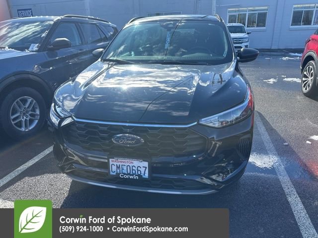 Used 2023 Ford Escape ST-Line w/ Equipment Group 301A image 12