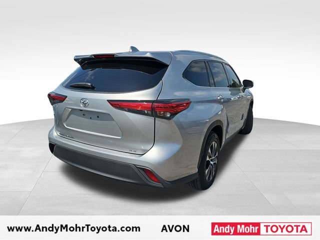 Used 2022 Toyota Highlander XLE FWD image 7