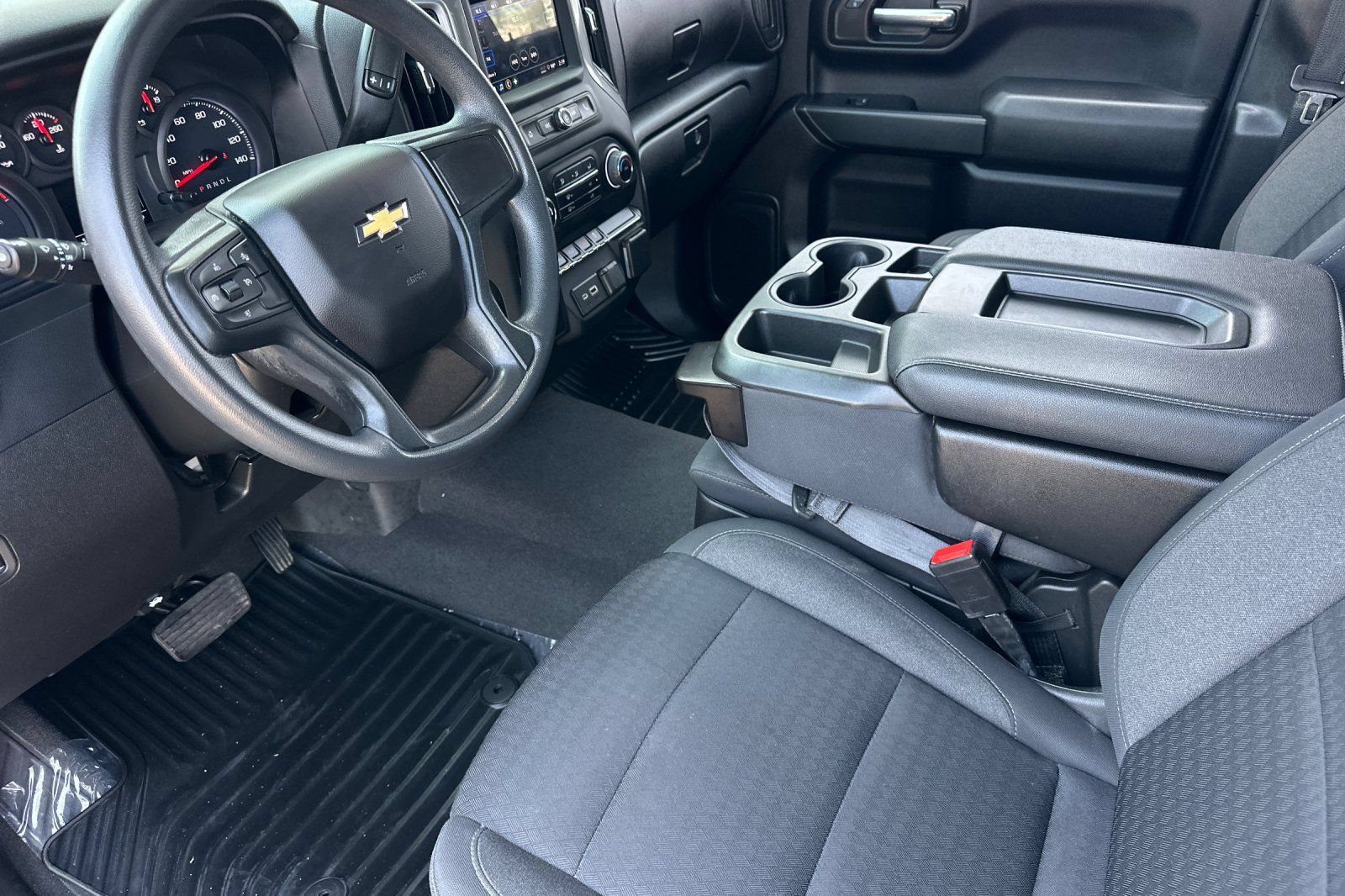 Used 2022 Chevrolet Silverado 1500 Custom AWD/4WD image 10