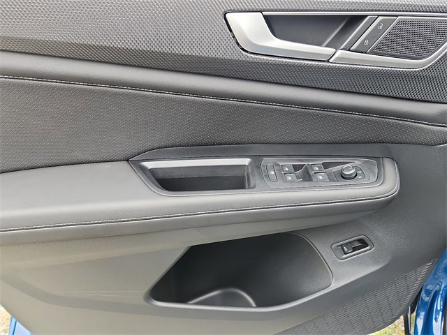 New 2026 Volkswagen Atlas Cross Sport SEL R-Line image 8