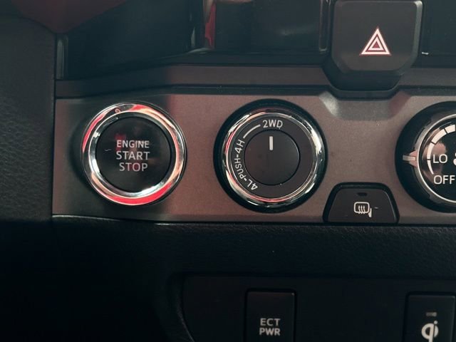 Used 2016 Toyota Tacoma TRD Sport w/ Towing Package AWD/4WD image 39