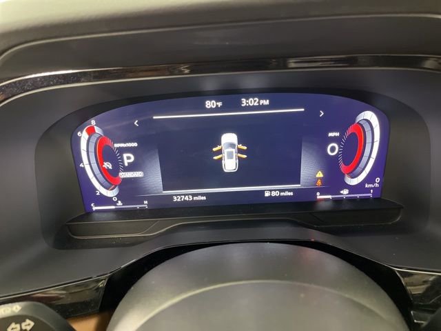 Used 2023 Nissan Pathfinder Platinum w/ Cargo Package image 24