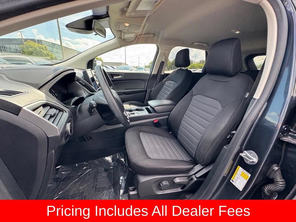Used 2024 Ford Edge SE w/ Black Appearance Package AWD/4WD image 15