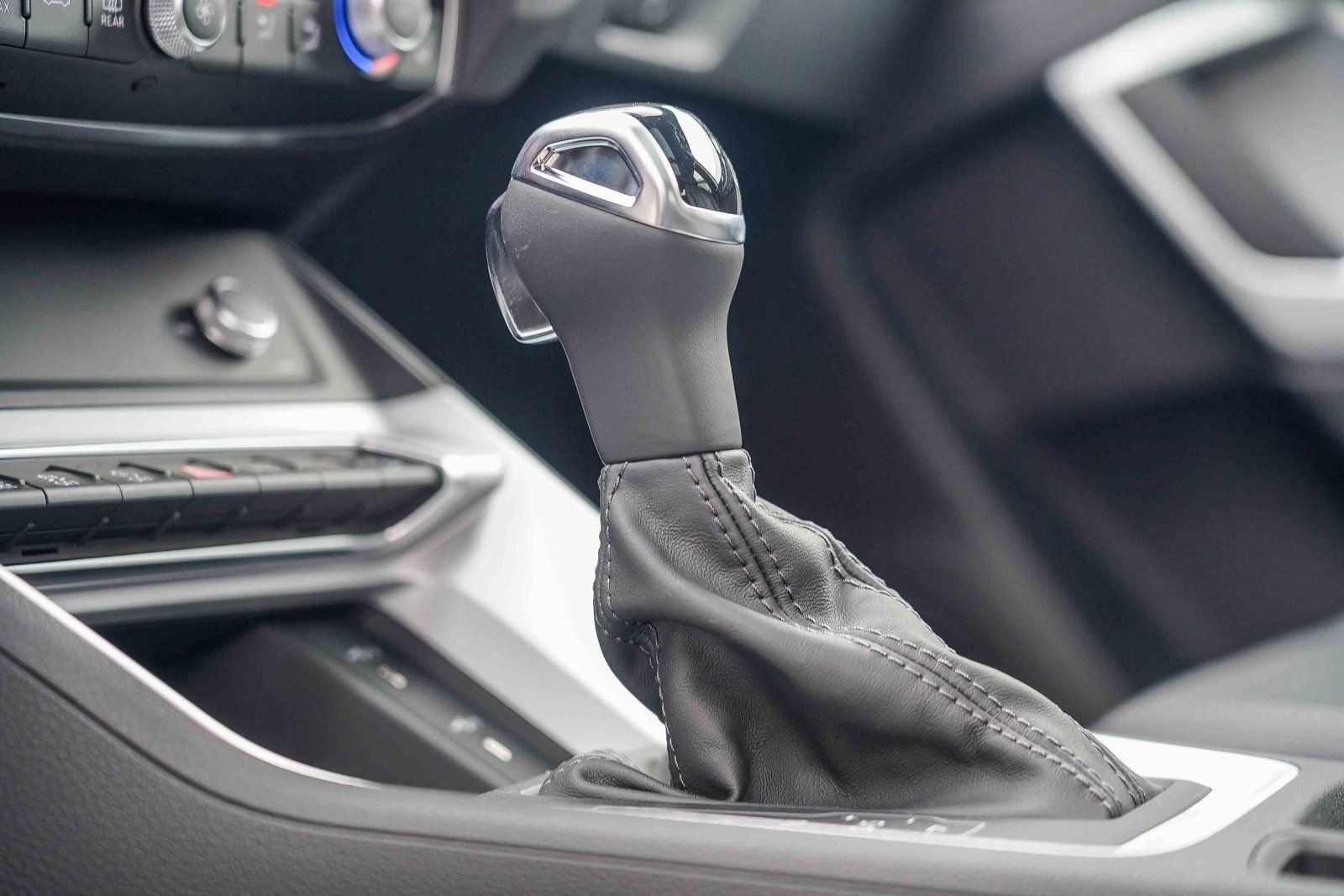 New 2025 Audi Q3 2.0T Premium Plus image 23