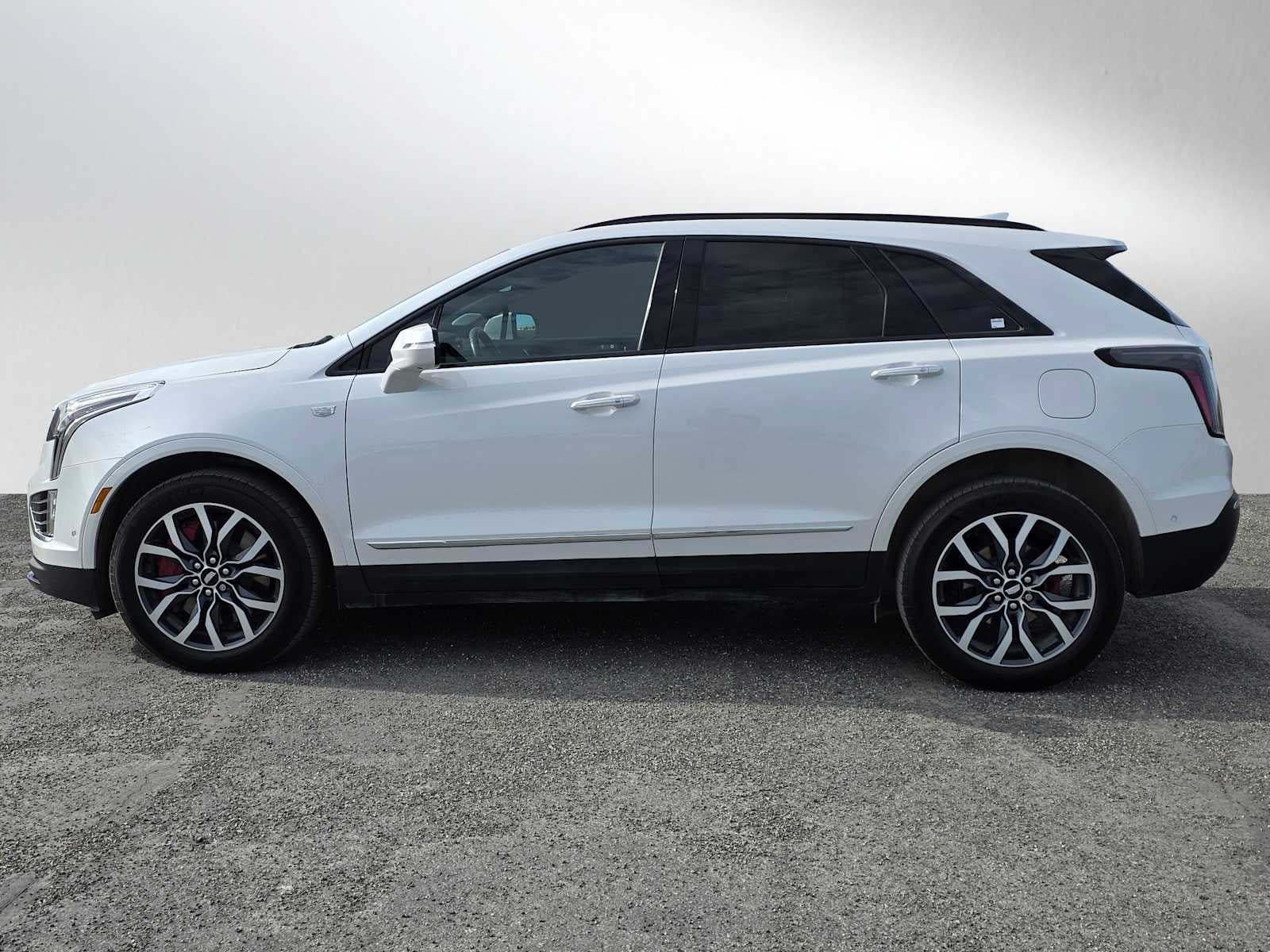 Used 2024 Cadillac XT5 Sportv w/ Platinum Package AWD/4WD image 6