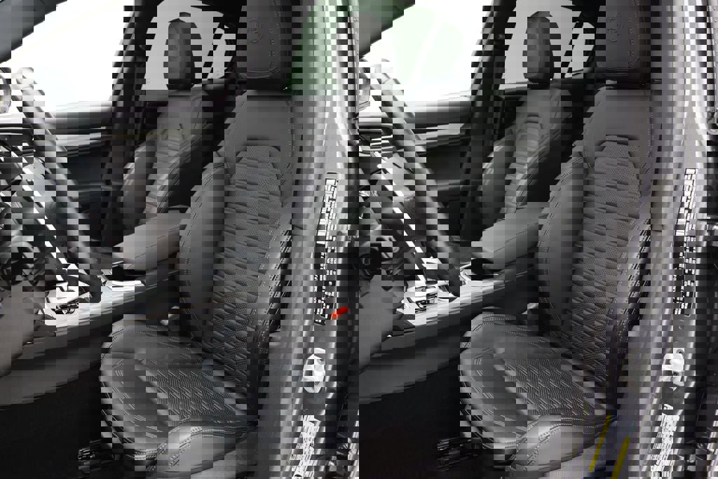 Used 2022 Alfa Romeo Stelvio Veloce image 14