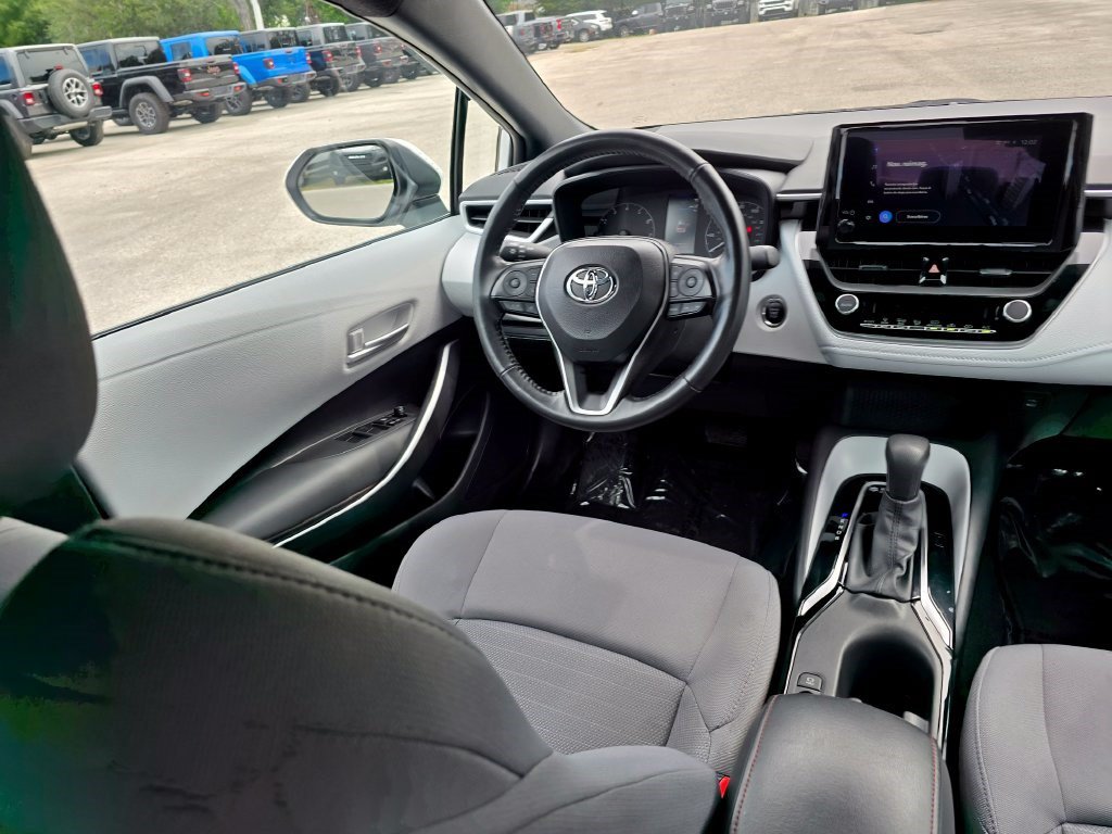 Used 2024 Toyota Corolla SE FWD image 33