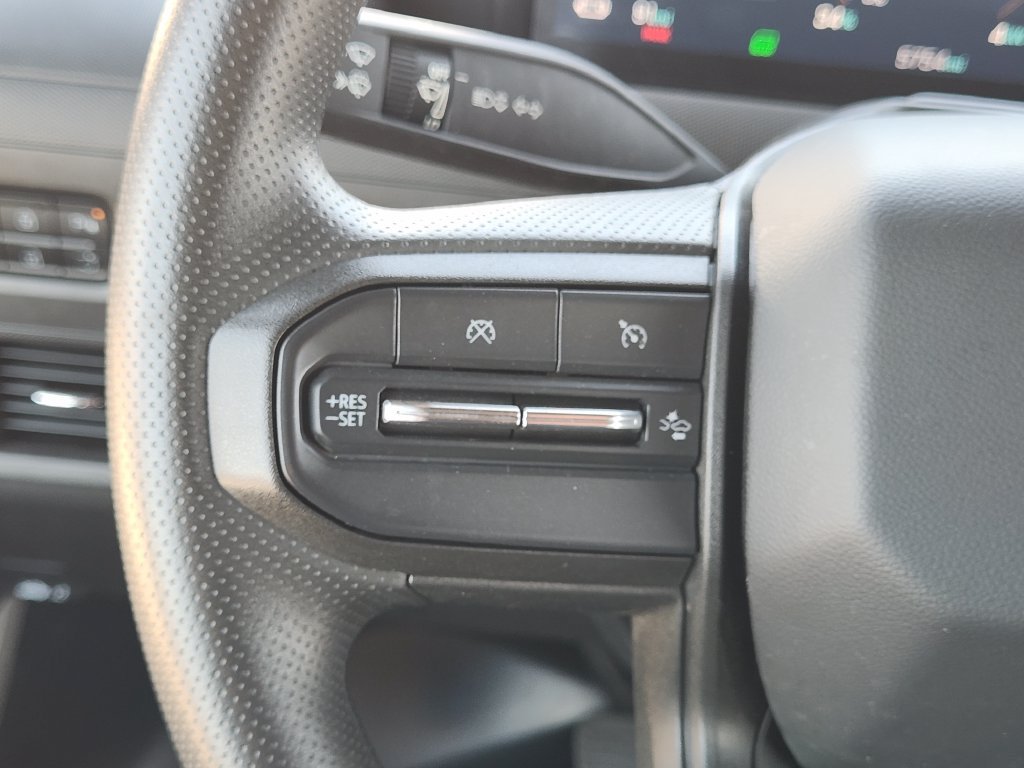 Used 2024 Chevrolet Brightdrop 600 w/ Battery Pack, Max Range AWD/4WD image 28