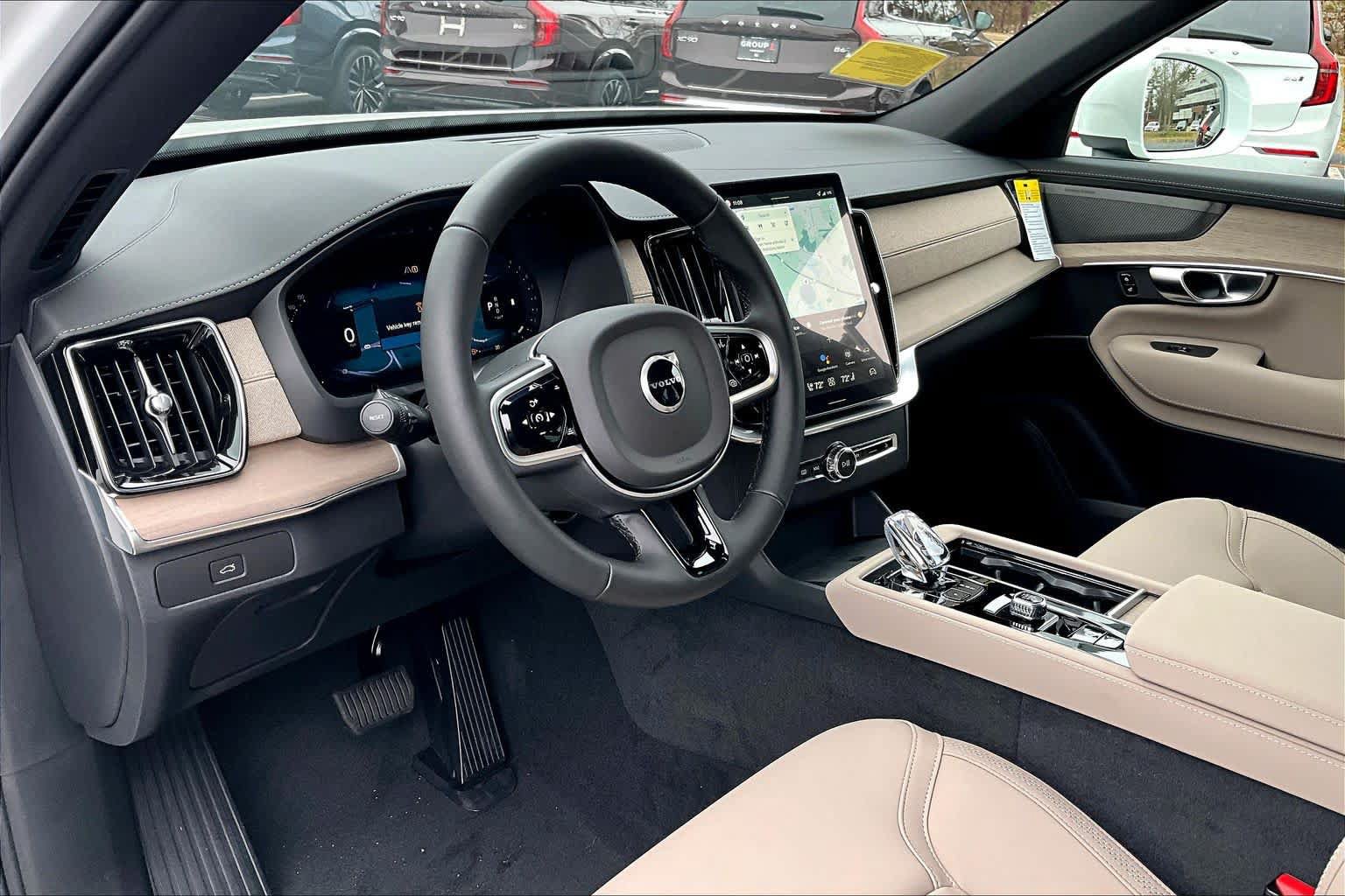 New 2026 Volvo XC90 B6 Plus w/ Protection Package Premier AWD/4WD image 8