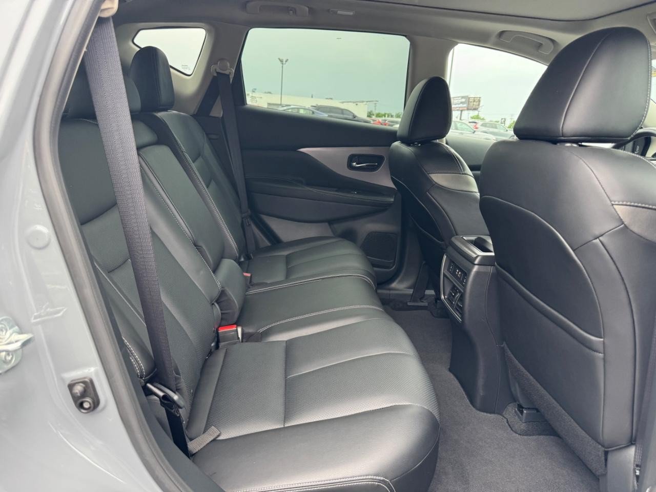 Used 2024 Nissan Murano SL AWD/4WD image 11