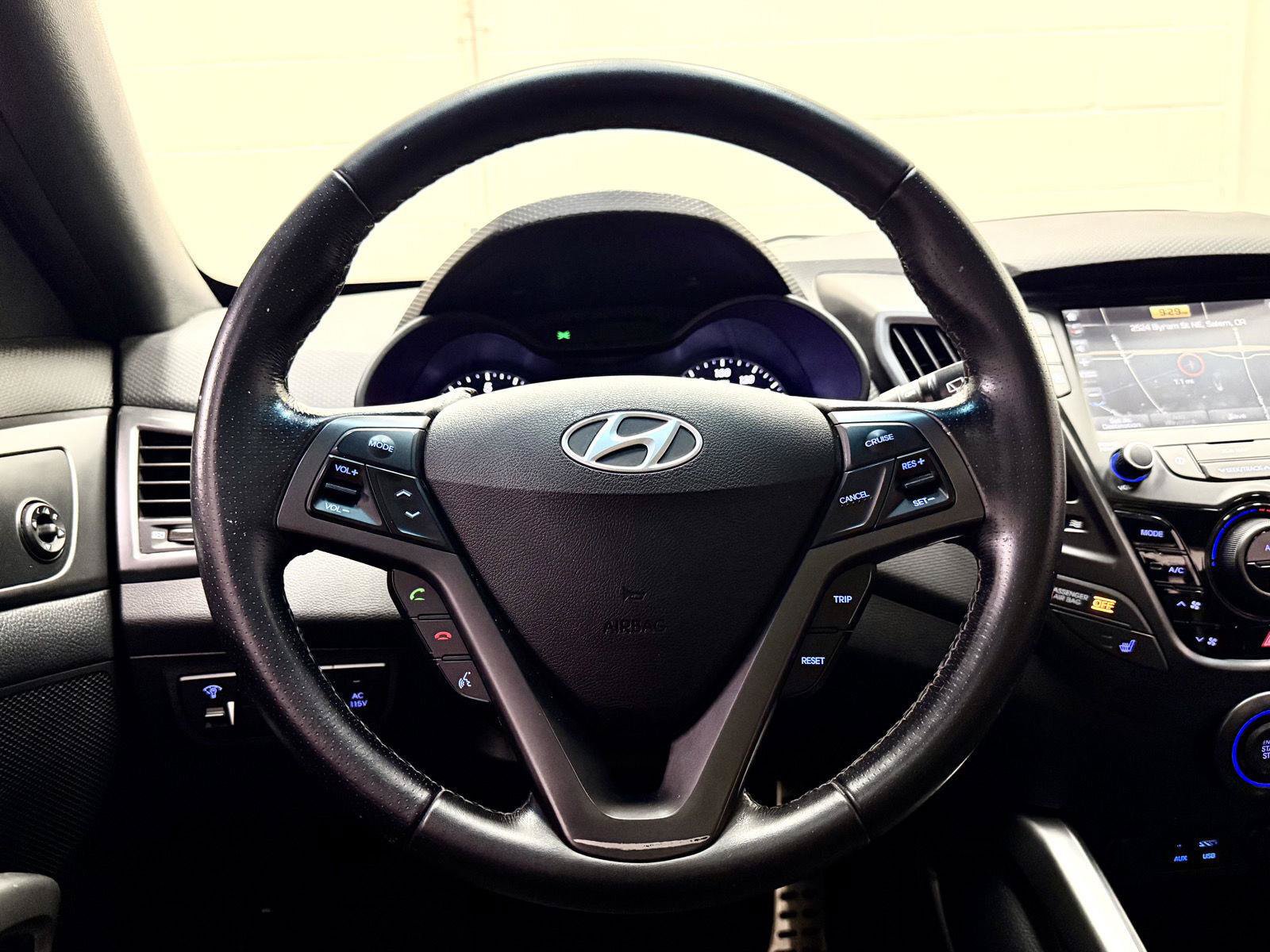 Used 2017 Hyundai Veloster Turbo w/ Tech Package 02 FWD image 22
