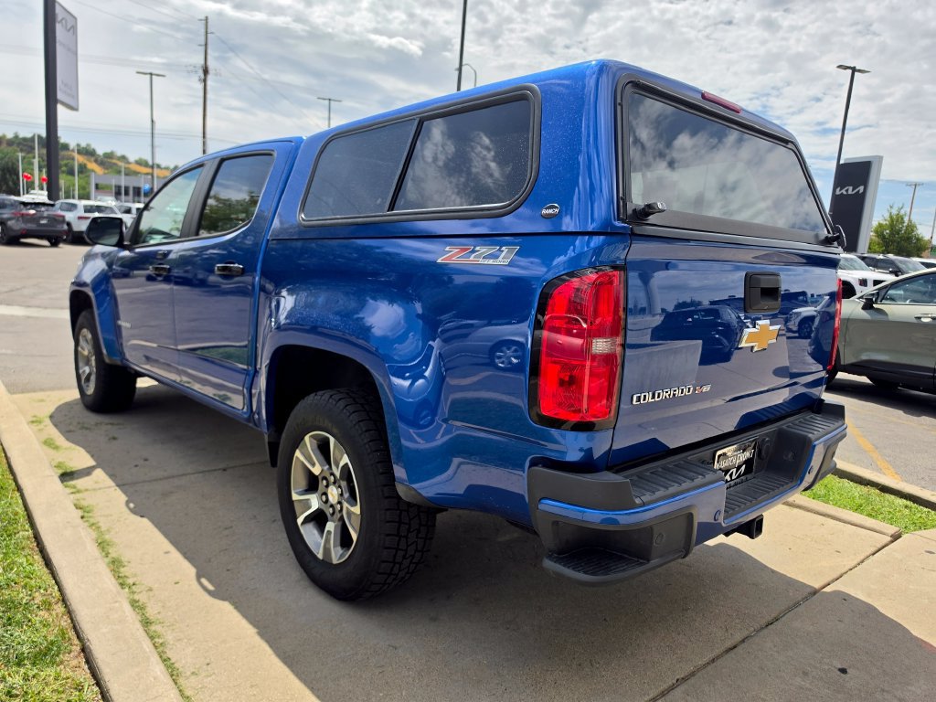 Used 2019 Chevrolet Colorado Z71 AWD/4WD image 7