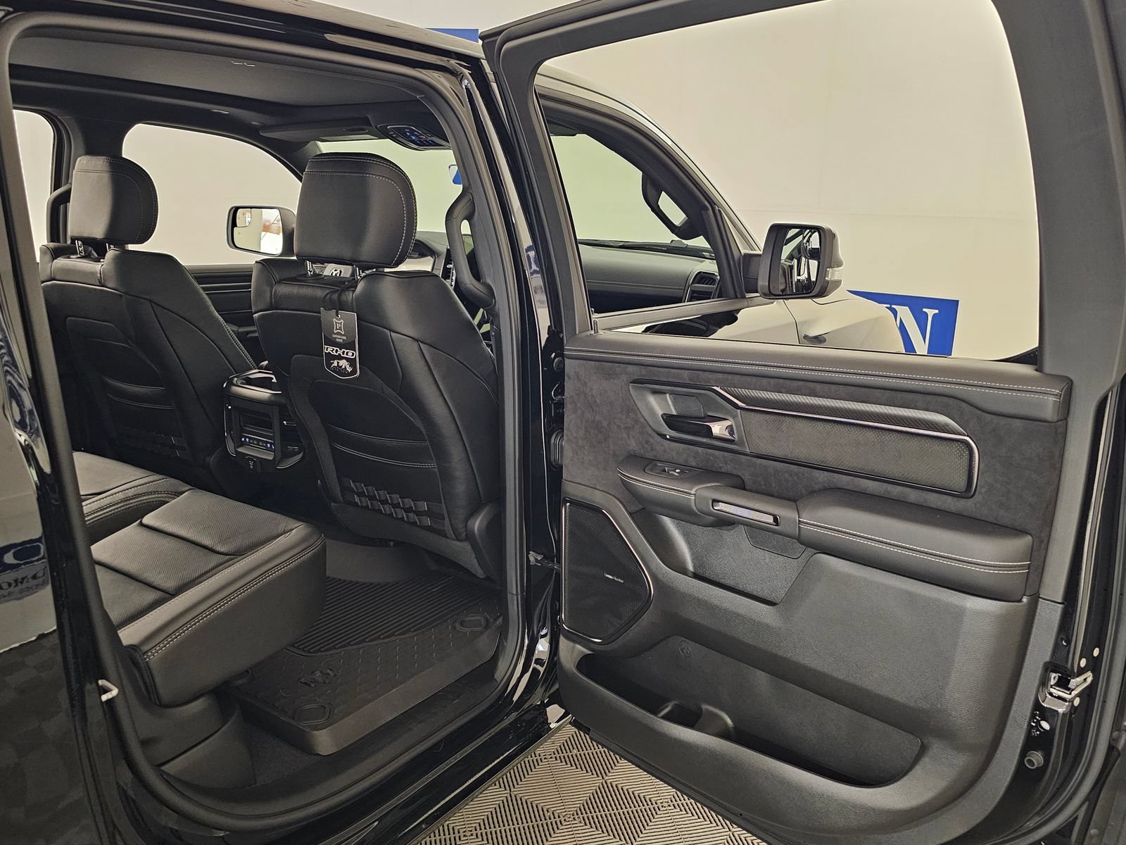 New 2026 RAM 1500 RHO AWD/4WD image 39