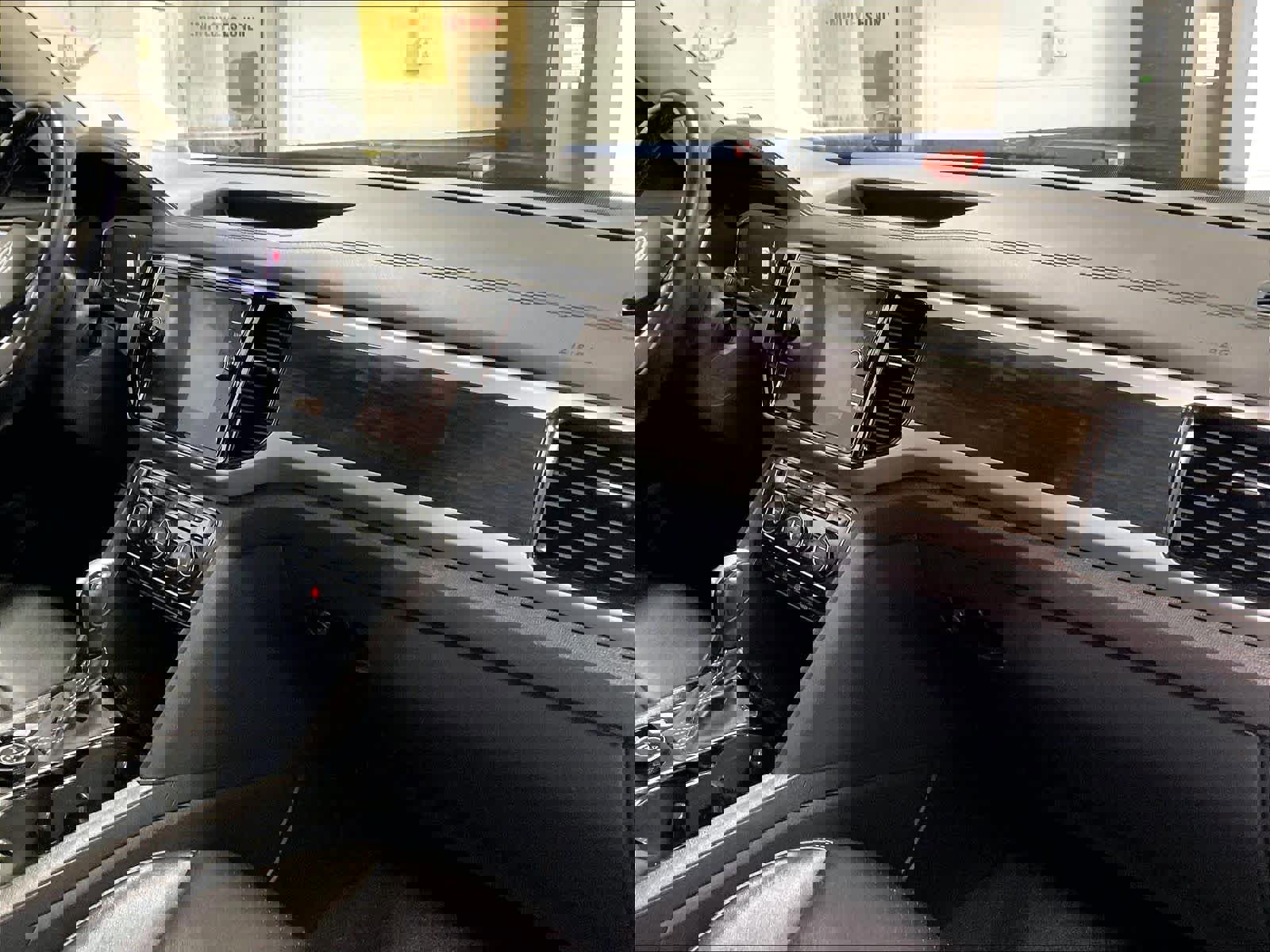 Used 2022 Volkswagen Atlas SE AWD/4WD image 14