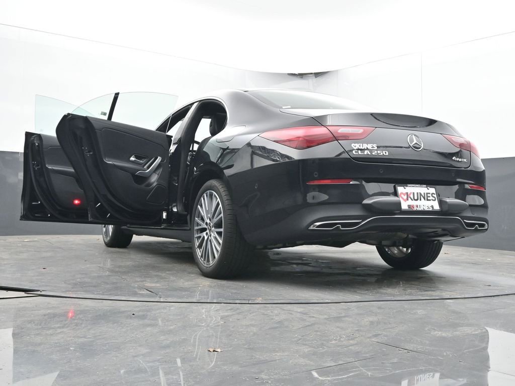 Used 2025 Mercedes-Benz CLA 250 4MATIC image 71