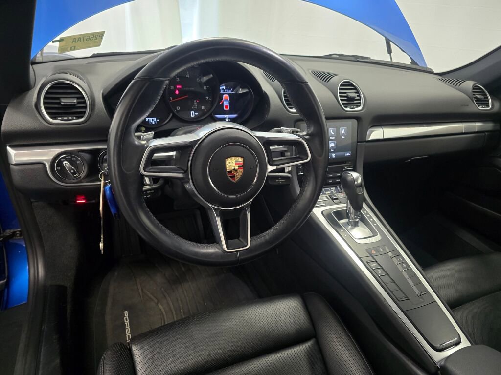 Certified 2018 Porsche 718 Cayman image 18
