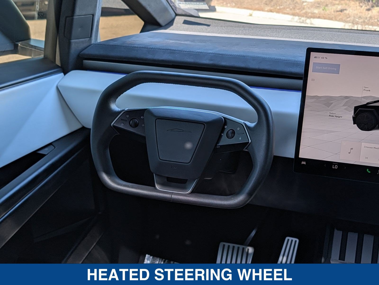 Used 2024 Tesla Cybertruck Cyberbeast AWD/4WD image 32