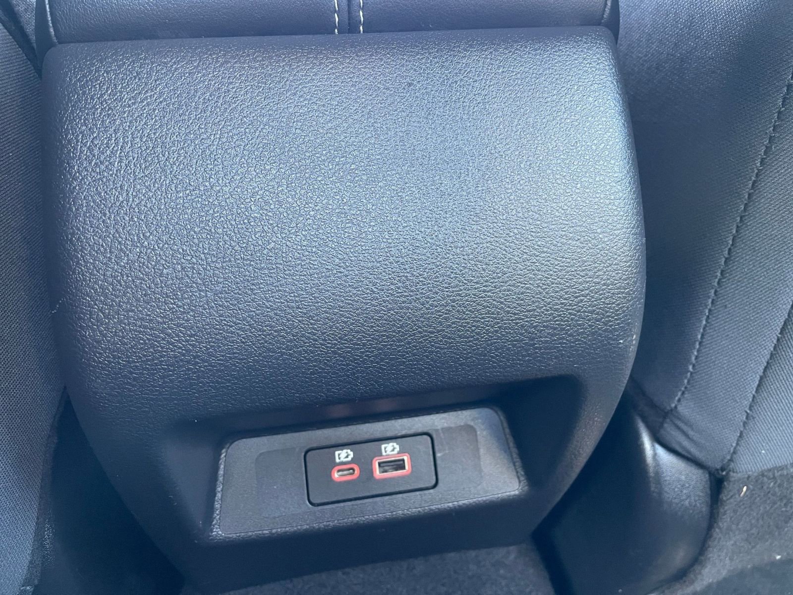 Used 2025 Nissan Altima 2.5 SV FWD image 23