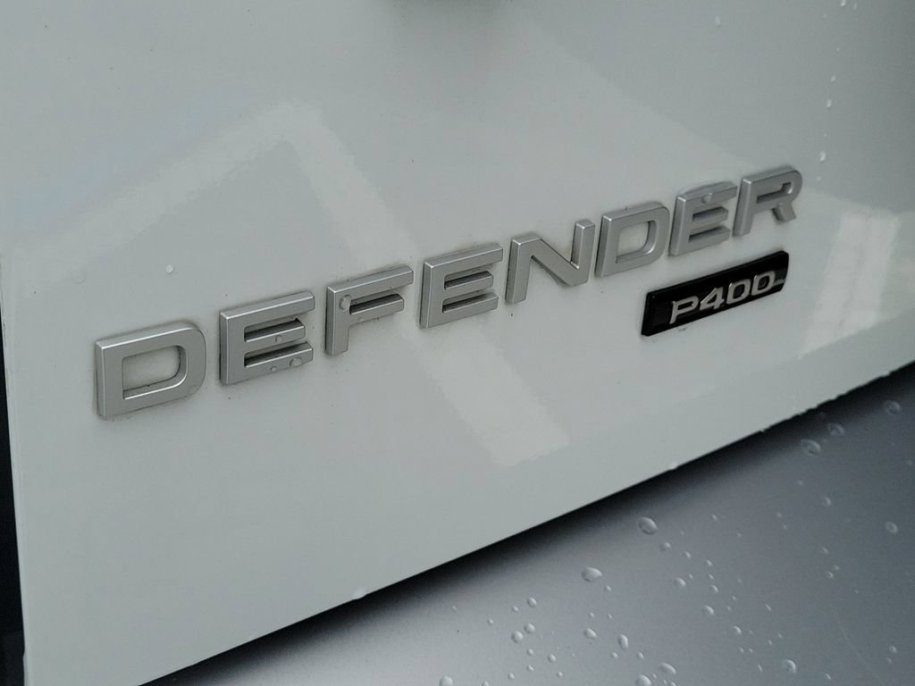 Certified 2023 Land Rover Defender 90 SE AWD/4WD image 10