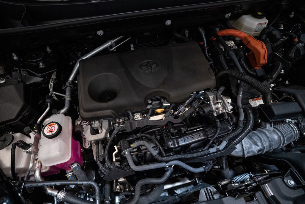 Certified 2024 Toyota RAV4 SE image 13