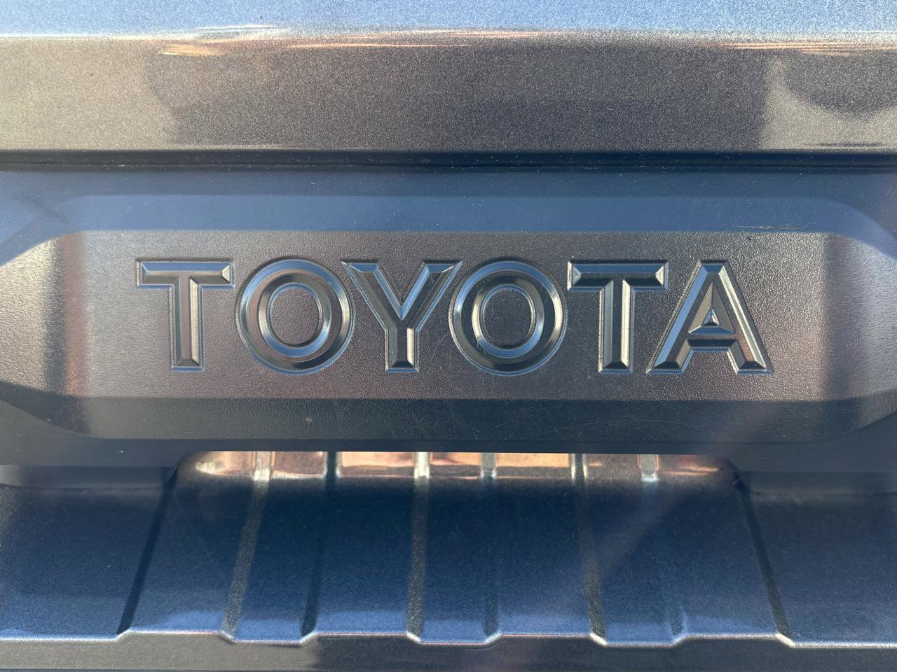 Used 2024 Toyota Tundra SR5 w/ TRD Off-Road Package AWD/4WD image 41