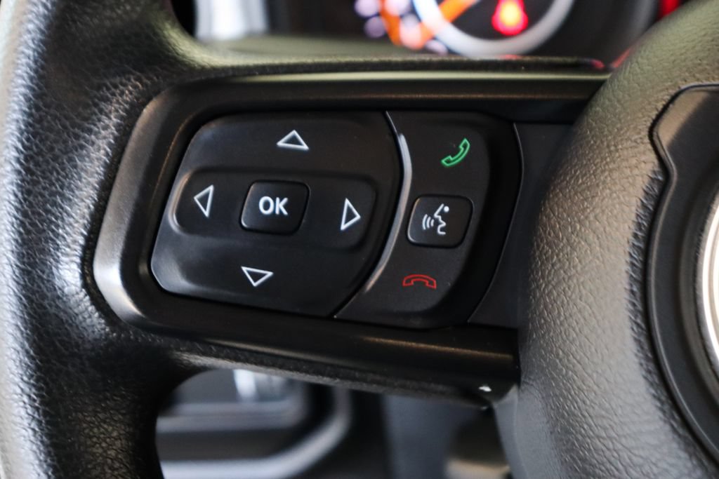 Used 2025 Jeep Gladiator Sport AWD/4WD image 22