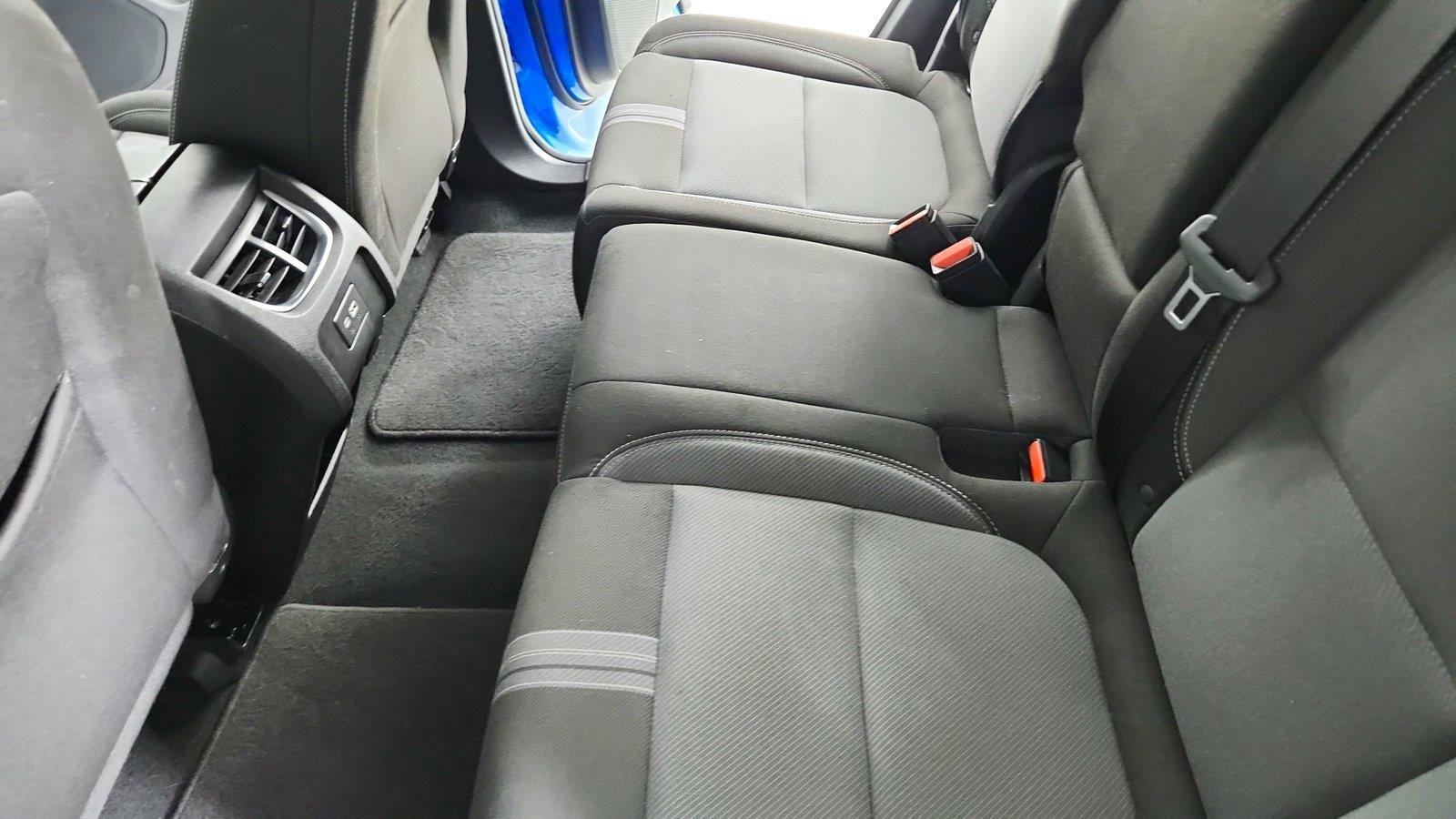Used 2025 Chevrolet Blazer LT AWD/4WD image 22