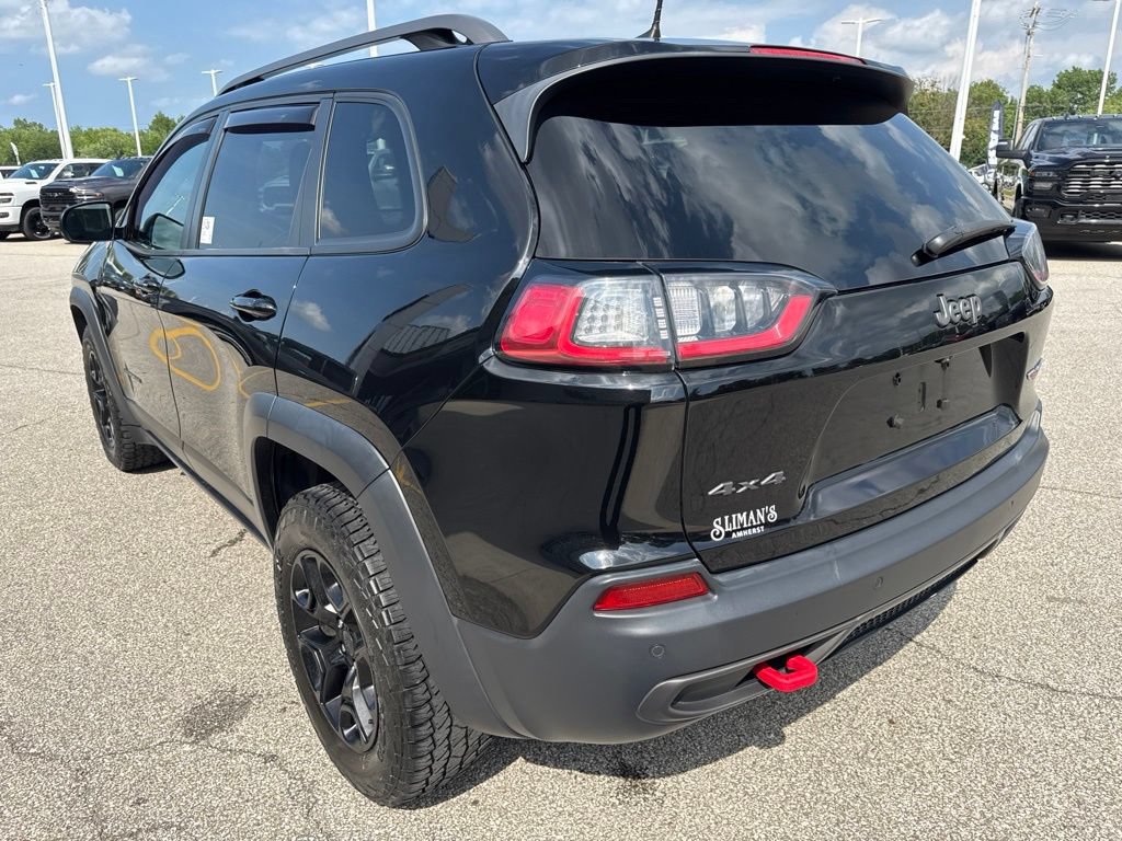 Used 2019 Jeep Cherokee Trailhawk w/ Cold Weather Group AWD/4WD image 8