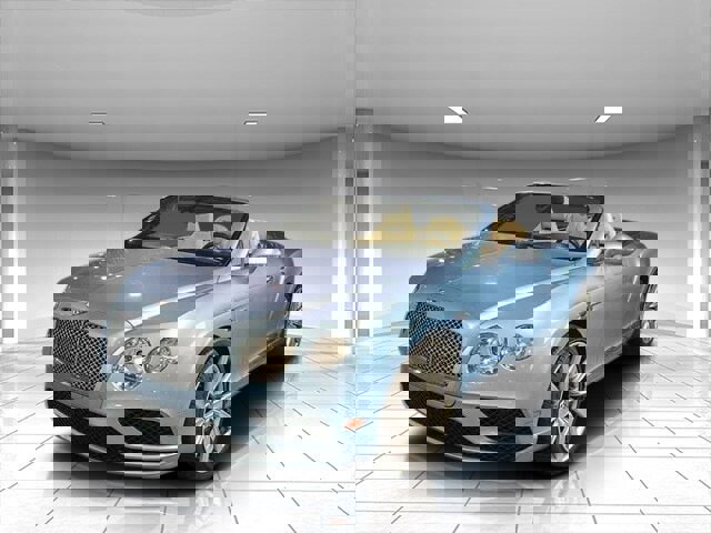 Used 2016 Bentley Continental GT image 1