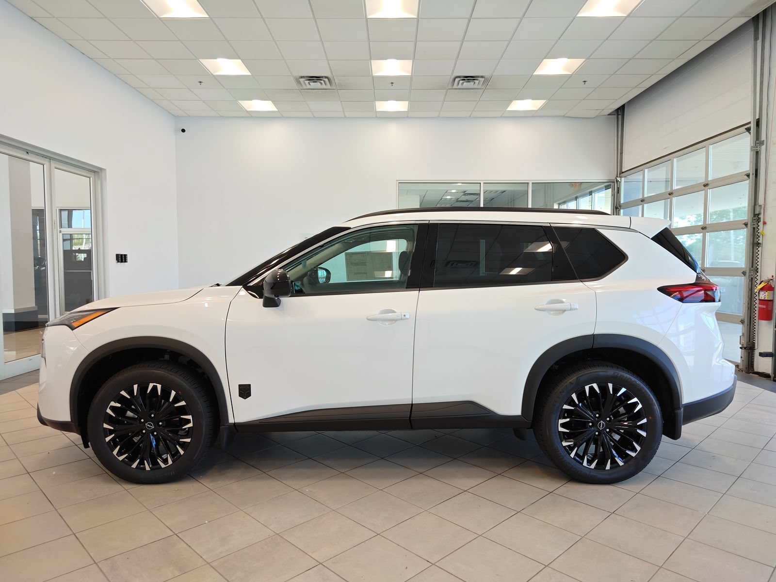 New 2026 Nissan Rogue Dark Armor AWD/4WD image 6