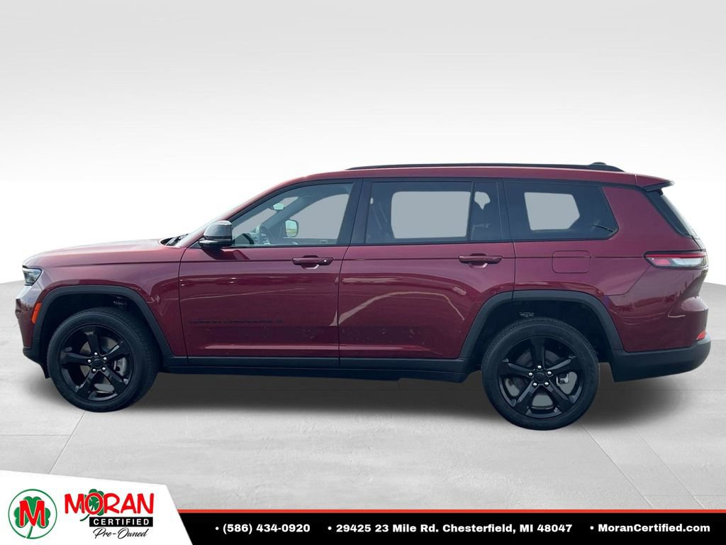 Used 2023 Jeep Grand Cherokee L Laredo AWD/4WD image 2