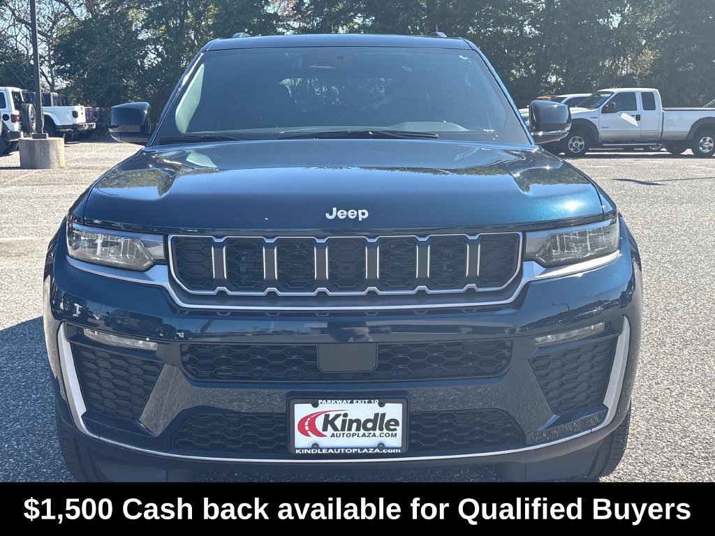 New 2027 Jeep Grand Cherokee Limited AWD/4WD image 2