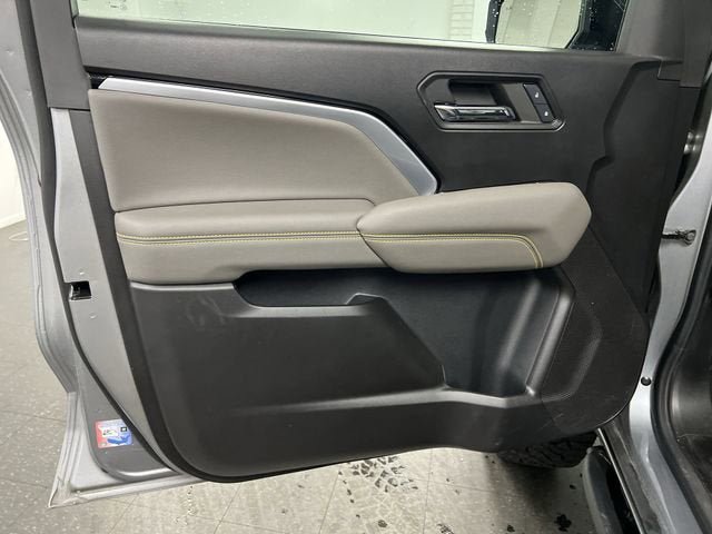 Certified 2024 Chevrolet Colorado ZR2 w/ ZR2 Bison Edition AWD/4WD image 22