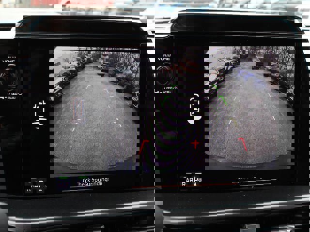 New 2026 Subaru Outback Limited image 32