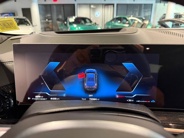 Used 2025 BMW X6 M60i AWD/4WD image 14