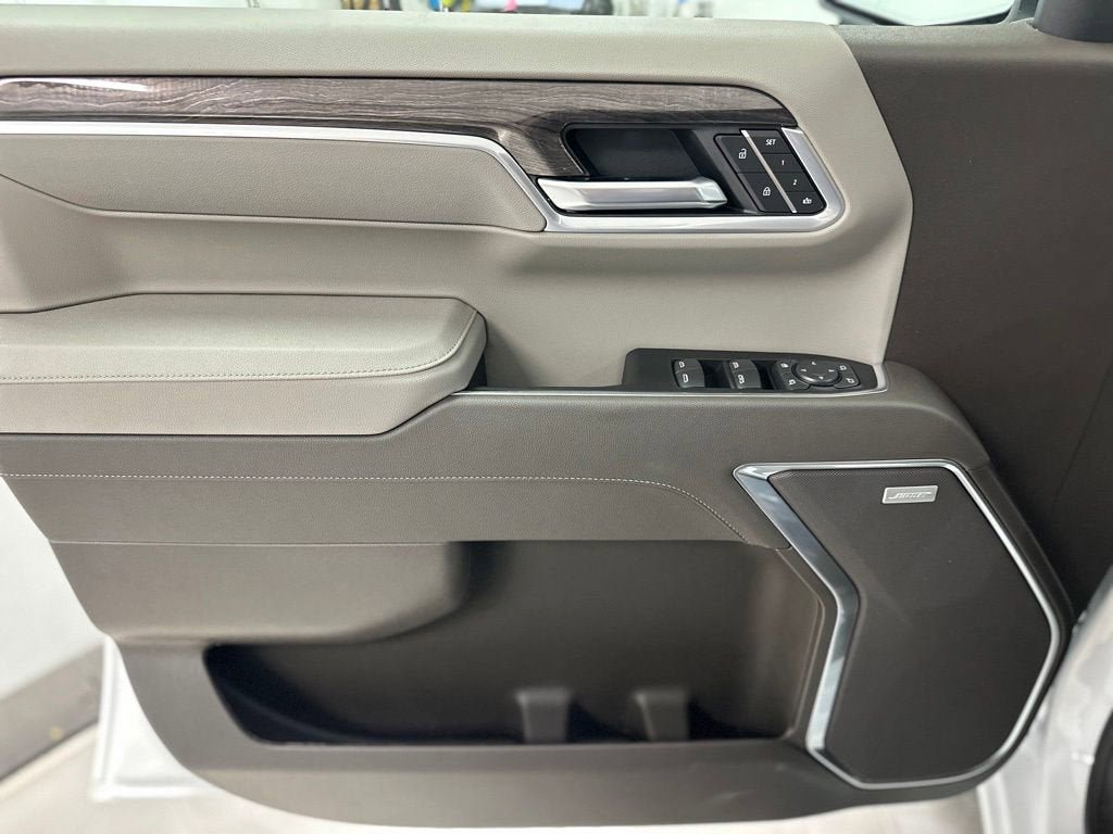 New 2026 Chevrolet Silverado 1500 LTZ AWD/4WD image 19