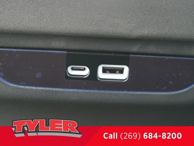 New 2026 Chrysler Pacifica Select AWD/4WD image 41