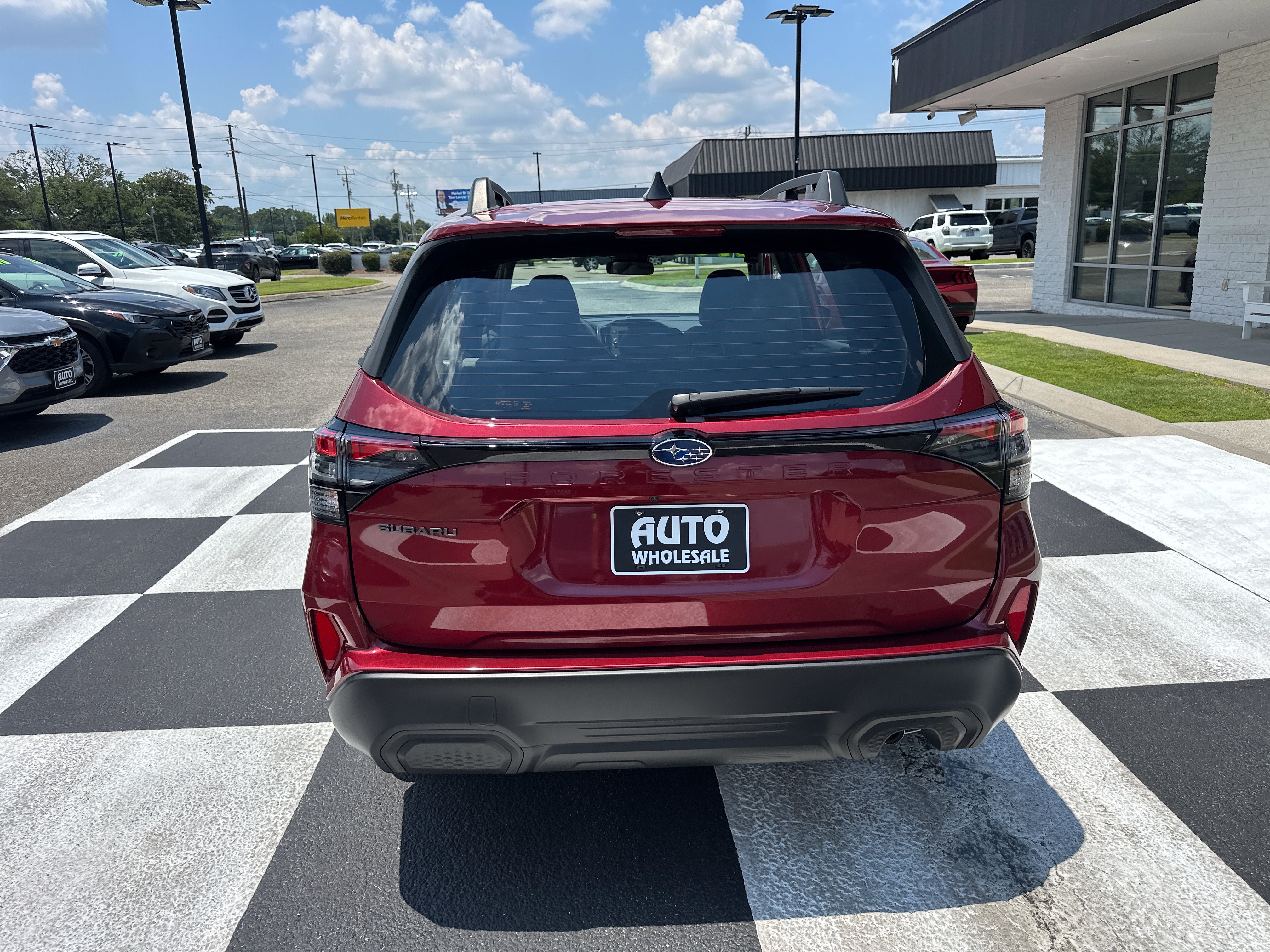 Used 2025 Subaru Forester AWD/4WD image 12
